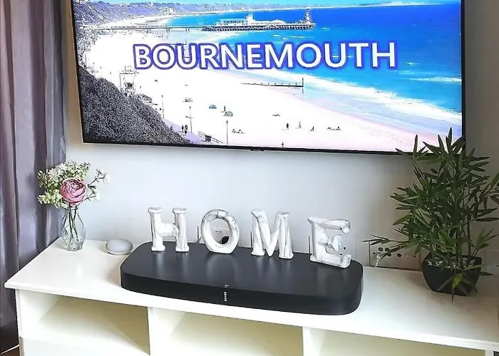 Modern House In Bournemouth Town Centre Villa, United Kingdom