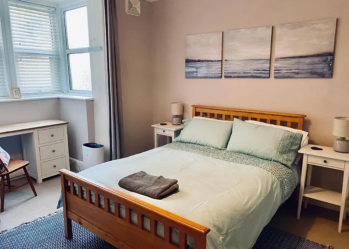 Lovely Westbourne Apartment - 15 Min Walk To Beach Bournemouth, United Kingdom