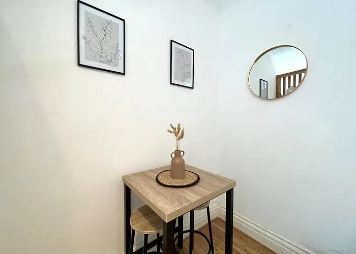 Flat 12, 10 St John'S Road Apartment Bournemouth, United Kingdom