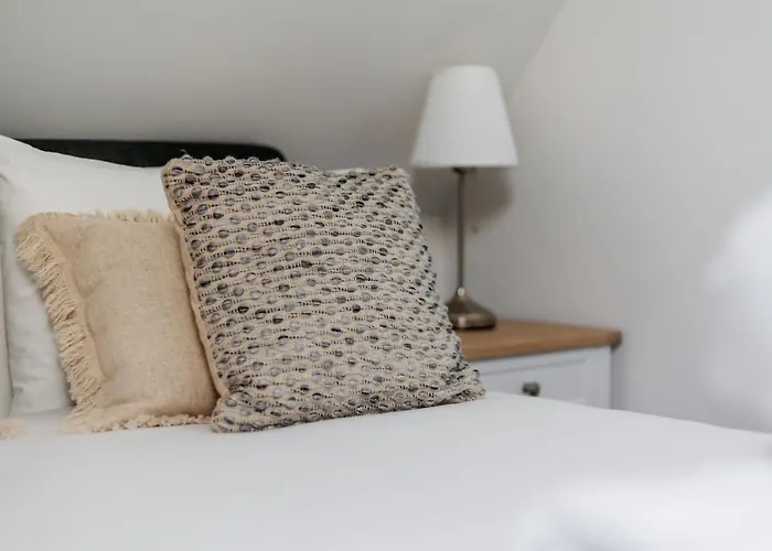 2 Bed Seaside Apartment With Parking Bournemouth, United Kingdom
