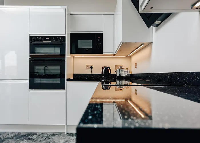 Coastal Haven: Southbourne's Two-Bedroom Retreat Bournemouth, United Kingdom