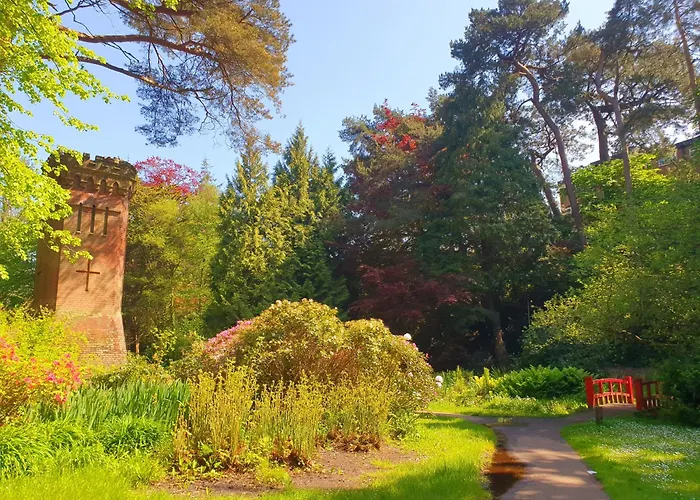 Garden View Beach Apartment - Sleeps 4 - Free Parking - Walk To Beach Bournemouth, United Kingdom