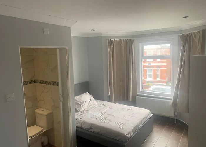 Modern And Sleek Ensuite-Room With Double Bed Bournemouth, United Kingdom