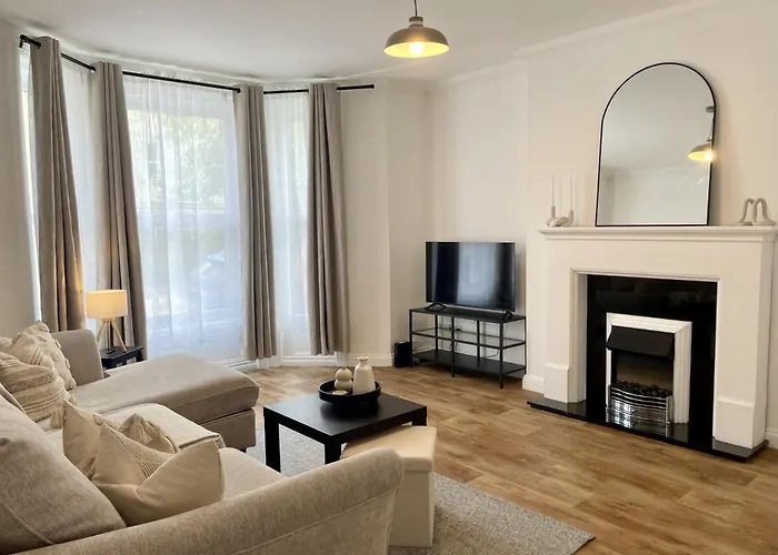 New Apartment In Town Centre Bournemouth, United Kingdom
