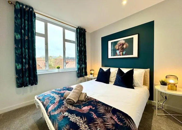 Ground Floor - Near The Beach - 3 Bedroom - New - Bournemouth, United Kingdom