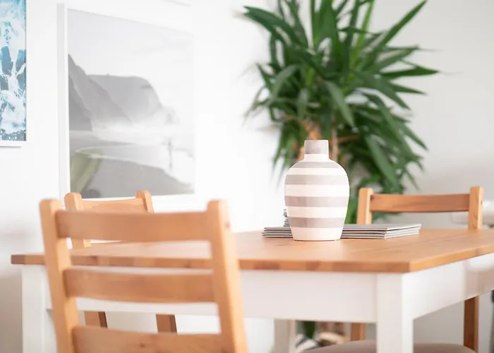 Stunning 2 Bed & 2 Bath, Seaview, Pets Welcome! Bournemouth, United Kingdom