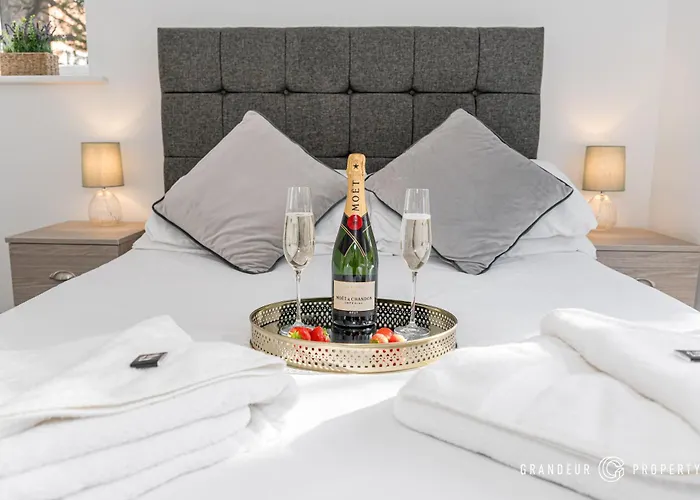Florence By Grandeur Property Bournemouth, United Kingdom