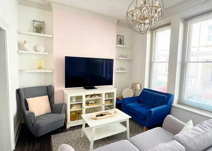 Verulam Palms - Private Garden & Parking Bournemouth, United Kingdom