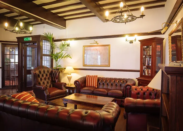 Yenton Hotel