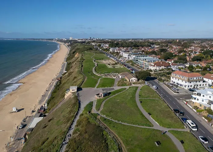 Commodore Hotel By Greene King Inns Bournemouth